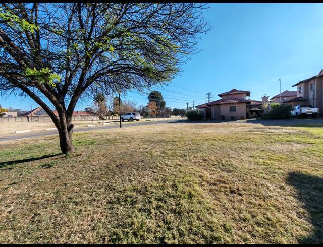244M² VACANT LAND FOR SALE IN RISIVILLE